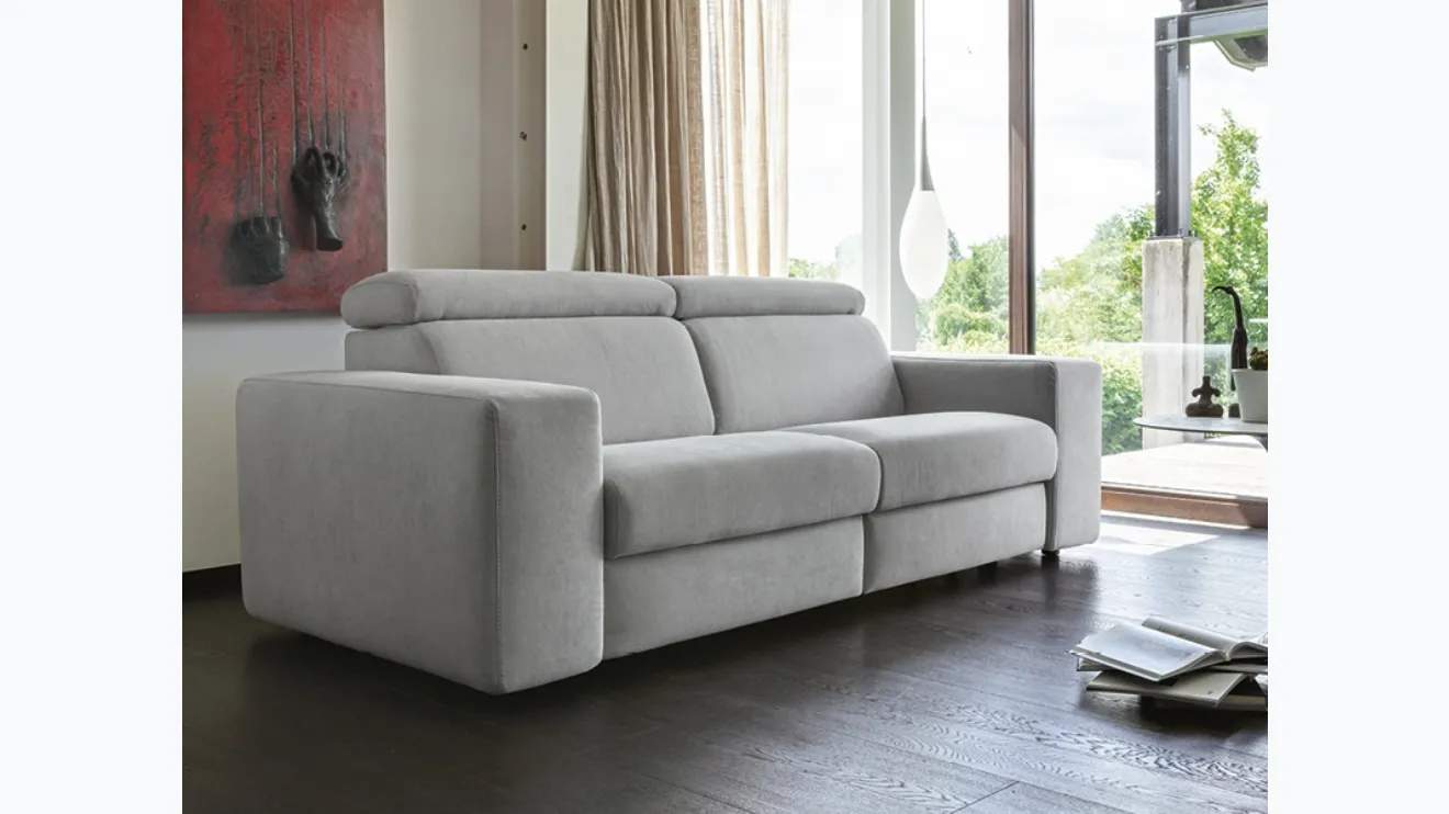 Divano relax lineare in tessuto imbottito Extendo di Rigosalotti