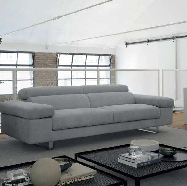 Divano lineare Tylor di Rigosalotti