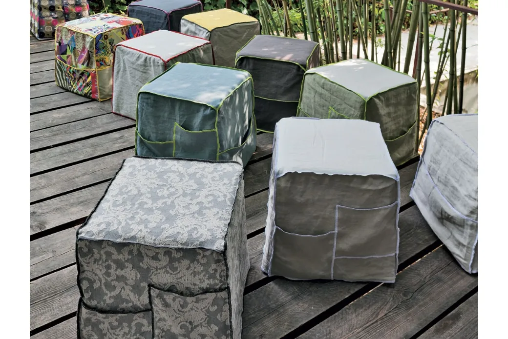 Pouf Imbottito Sfoderabile con Tasche Laterali 