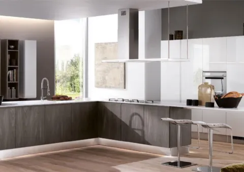 Cucina con Isola Angolare