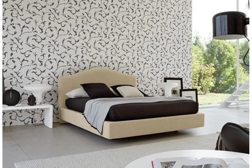 Letto con Struttura in Legno 
