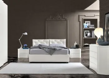 Letto in Tessuto Bianco a Due Cuscini