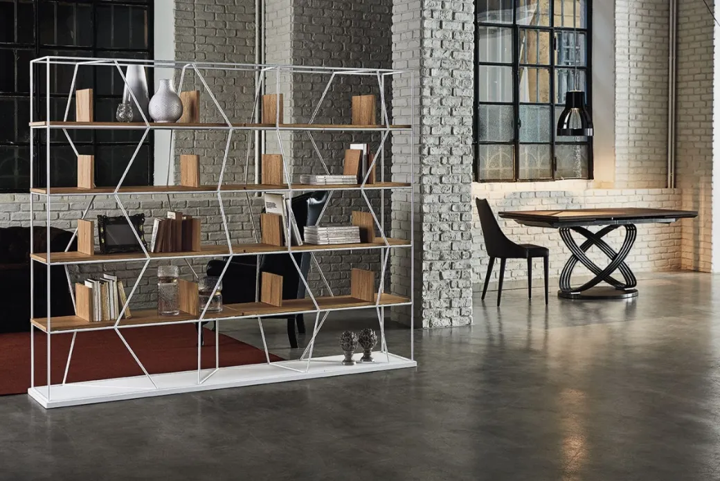 Libreria in Metallo Verniciato e Ripiani in Legno