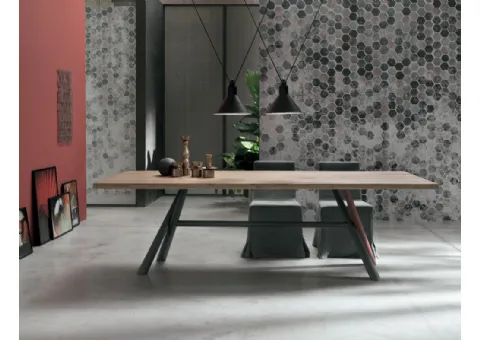 Tavolo in Legno con Gambe in Vetro