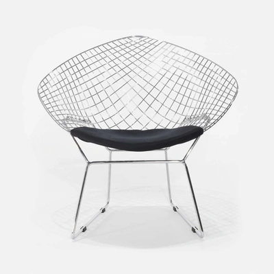 Poltroncina Asia in tondino di metallo di Sigerico