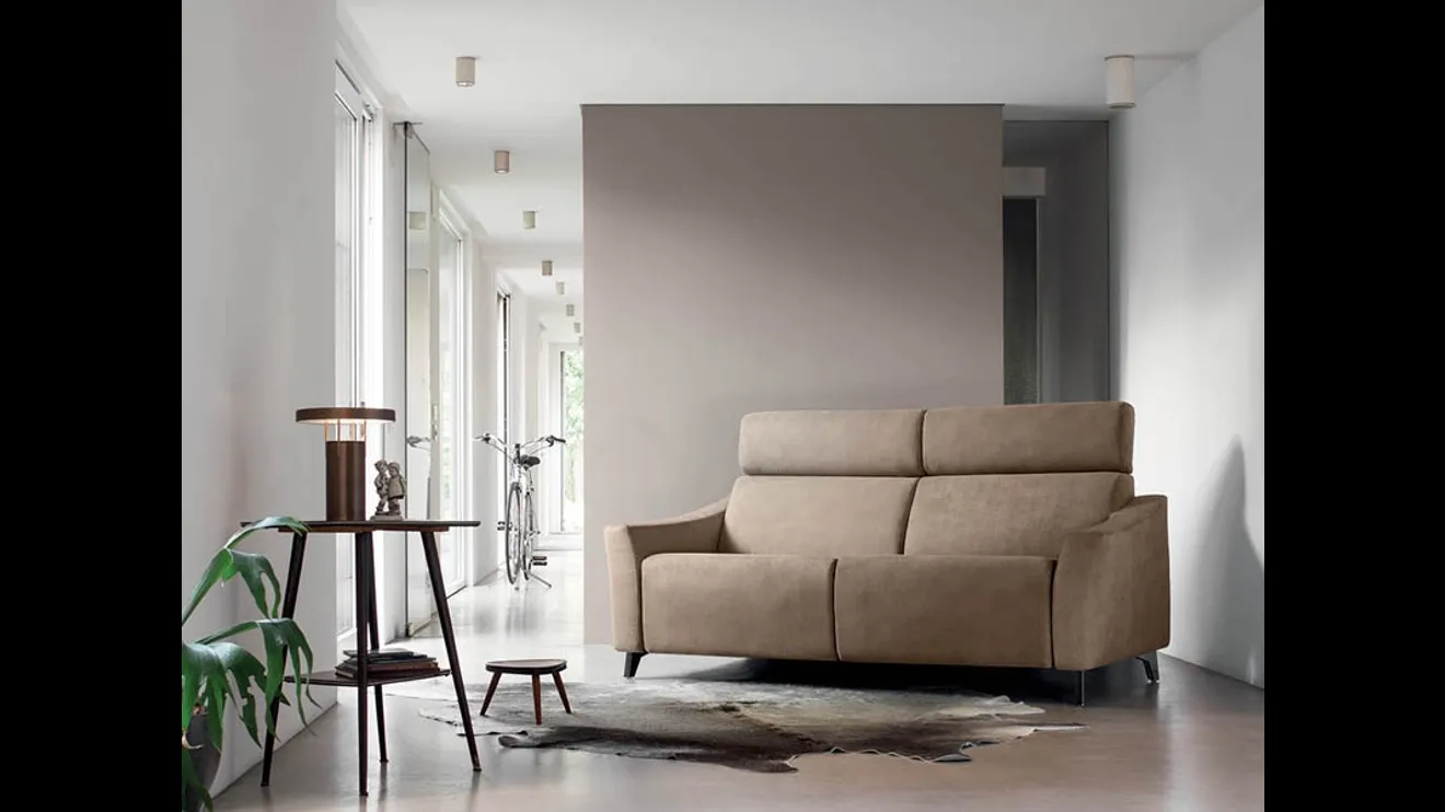 Divano relax lineare Rikkò di Rigosalotti
