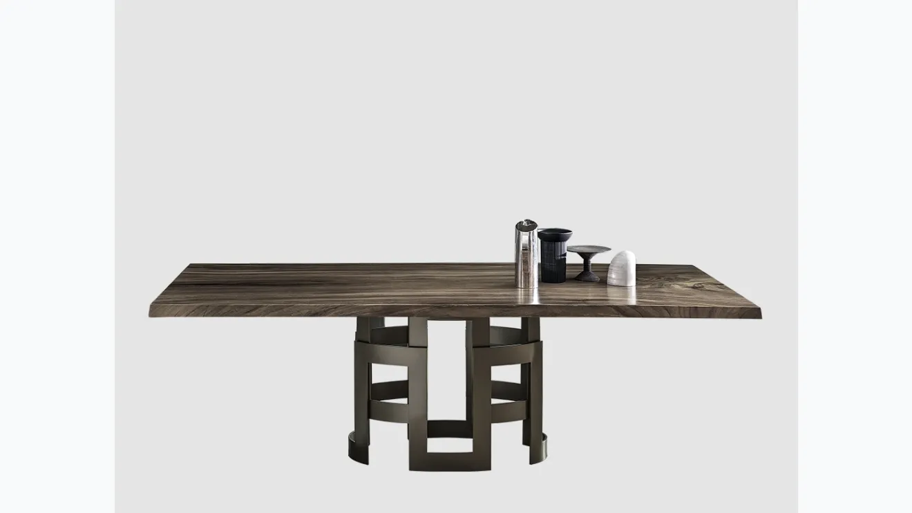 Tavolo Imperial di Bontempi
