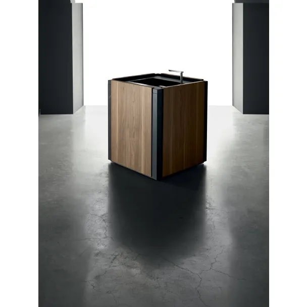 Cucina Design blocco funzione lavaggio in legno Noce Canaletto Ono Water di Binova