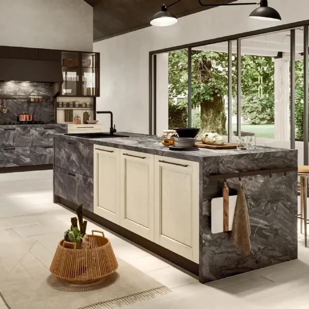 Cucina su misura con isola Aurora Contemporaneo 08 in legno e HPL di Astra